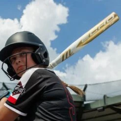 Marucci Echo Connect DMND (-11) Fastpitch Softball Bat: MFPECD11 -Marucci Store Lifestyle 2 Marucci Echo Connect DMND 11 Fastpitch Softball Bat MFPECD11